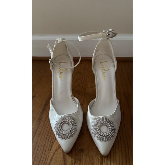 Lulus Bradleyy Heels White Satin Pointed Toe Ankle Strap Rhinestone Size 9 - Picture 1 of 13